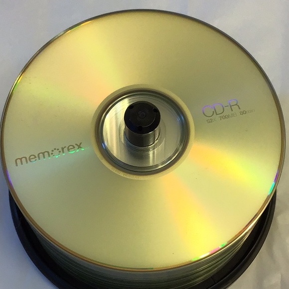 ☘️2/$10☘️Memories blank CD-R , 52x700 MB, 80 minutes. Believe new 48 blank - Picture 2 of 5
